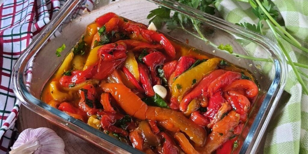 Gebratene und marinierte Paprika ein schnelles und einfaches Rezept!