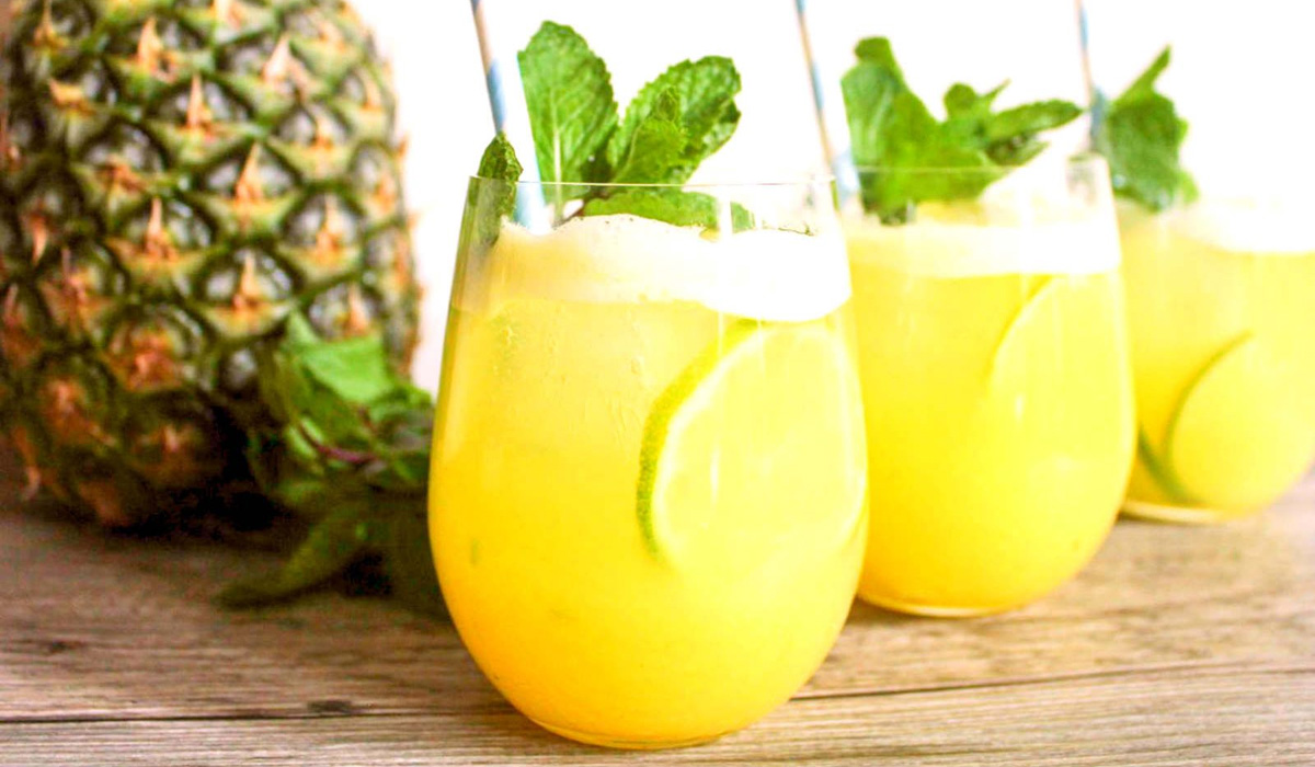 Eau d’ananas : la recette de la boisson qui brûle les graisses et fait maigrir en un temps record