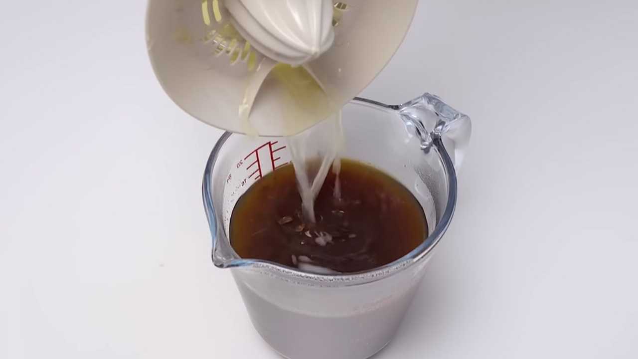 Mélanger du citron et du café : ce qui se passe peu de temps après est surprenant