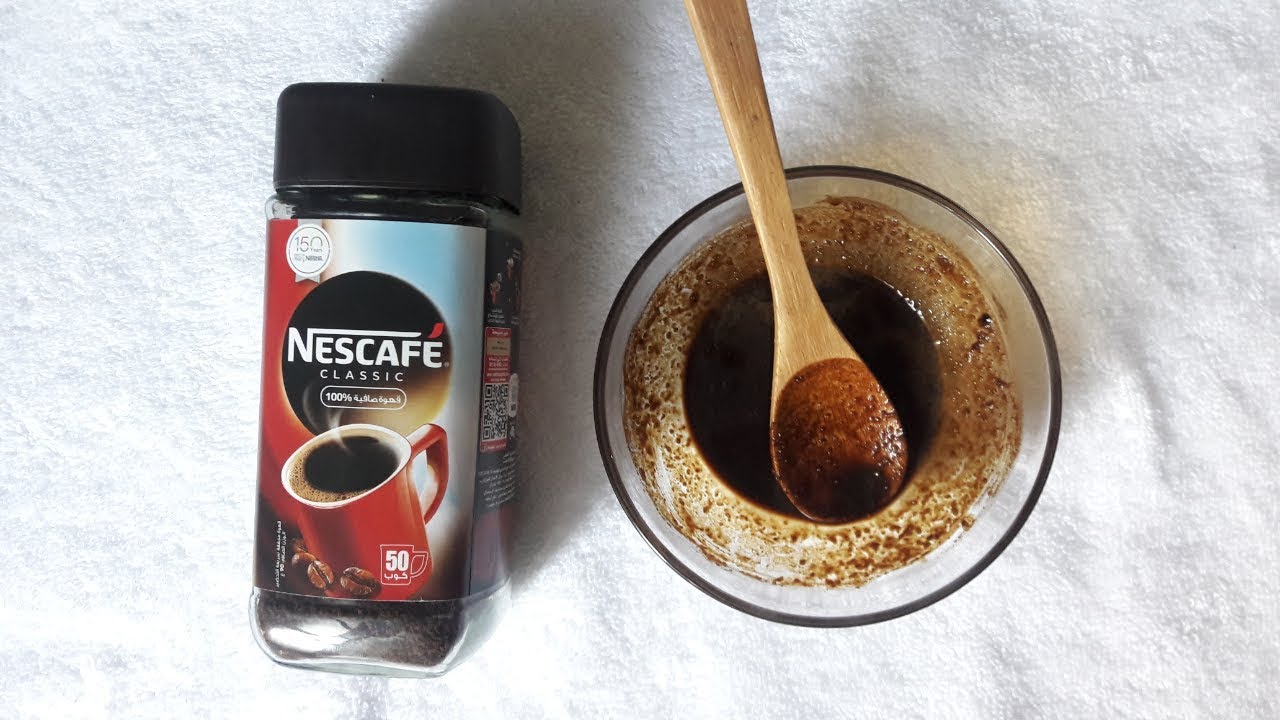 Le masque au café et au bicarbonate de soude pour éliminer les rides et les rides d’expression