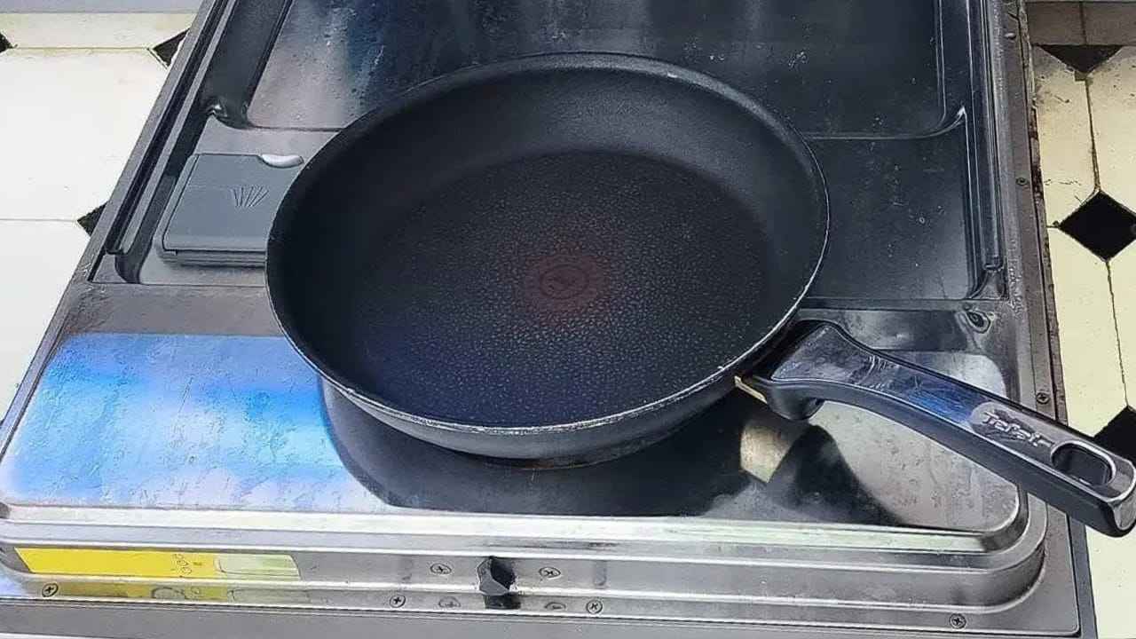 Auflaufform, bevor Sie sie verwenden, legen Sie sie an die Tür des Geschirrspülers: Das ist das Geheimnis des Kochs